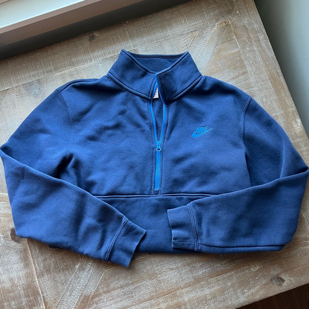 NIKE NAVY BLUE QUARTER ZIP